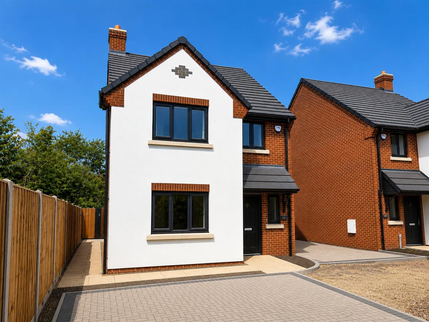 3 bed property in High street, Bedford